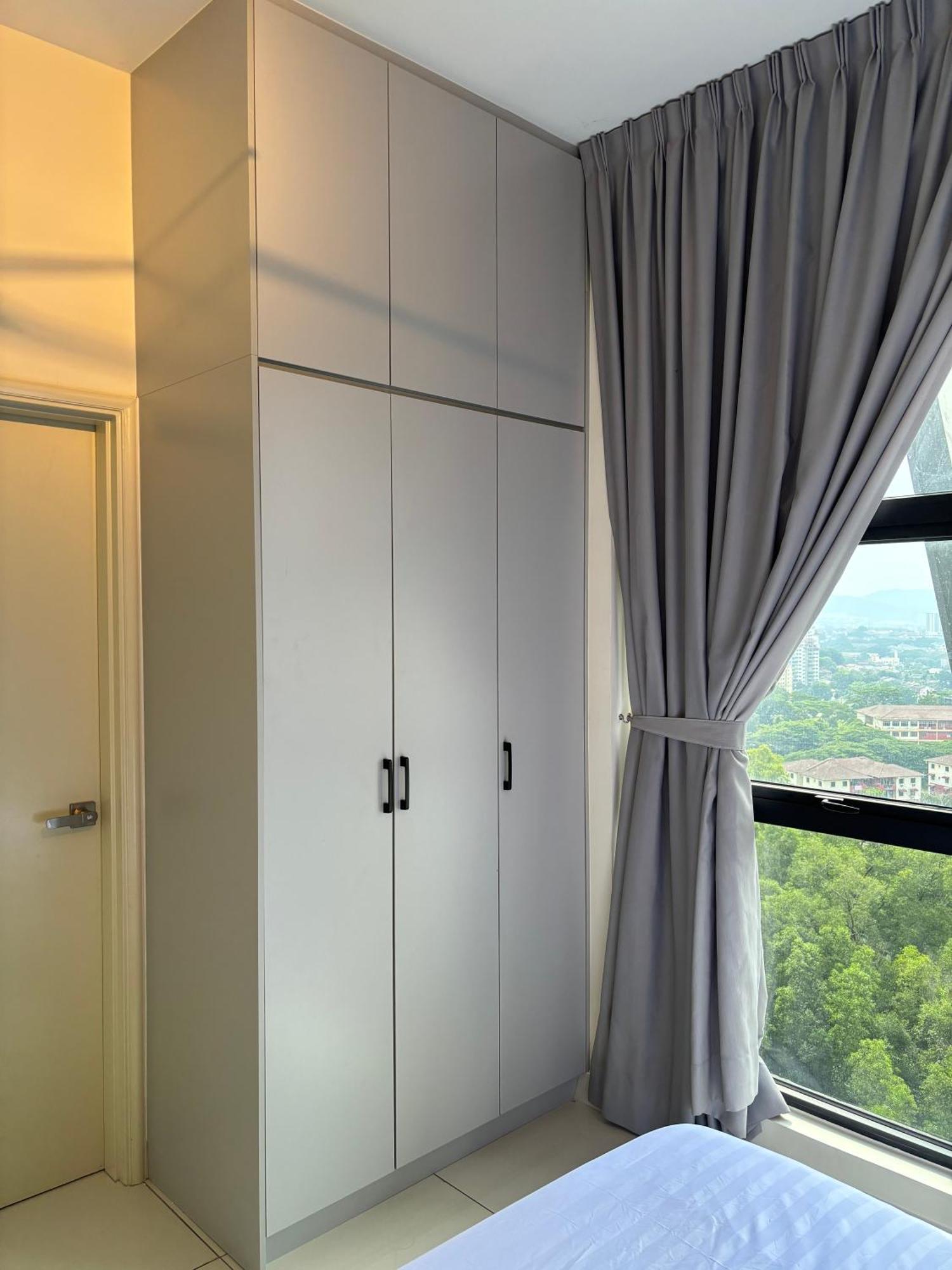 Modern Suites At Arte Mont Kiara By Iconique Kuala Lumpur Room photo